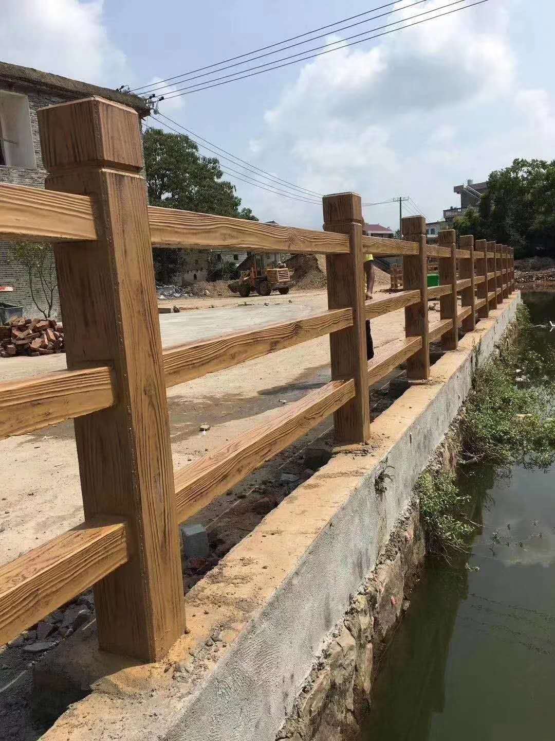 佛山順德仿木仿石護(hù)欄各個領域建設(shè)中的廣泛運(yùn)用